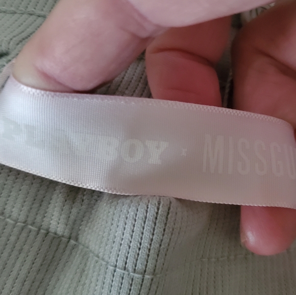 Playboy x Missguided Light Grey Repeat Print Slim Jogger US size 8 womens NWT - Picture 3 of 4